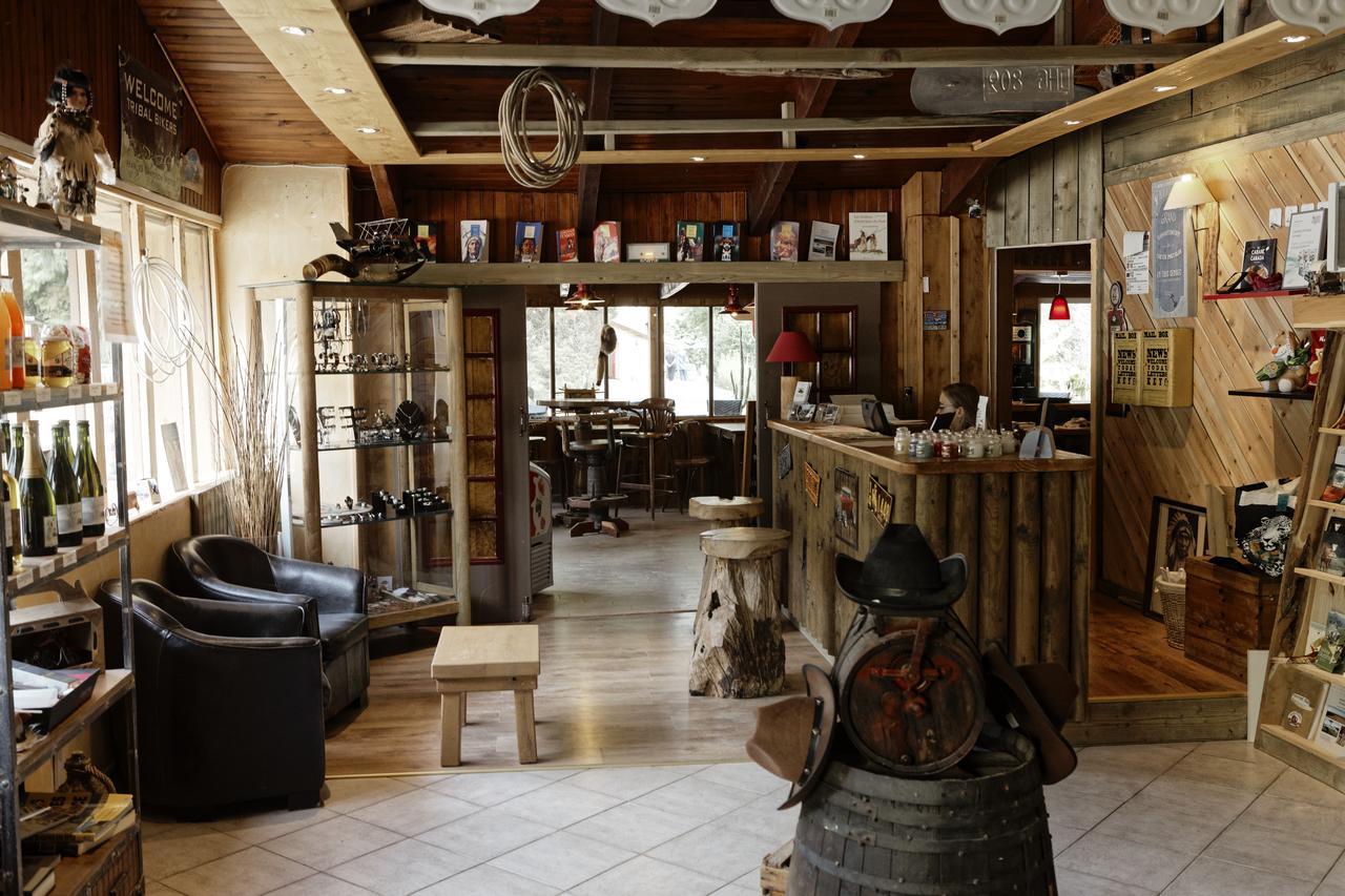 Отель Etangs Du Moulin Suzy Экстерьер фото