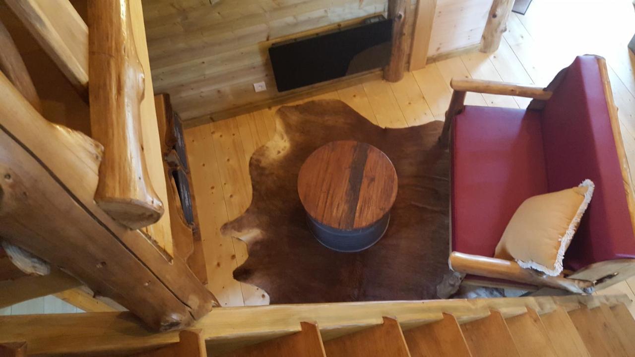 Отель Etangs Du Moulin Suzy Экстерьер фото